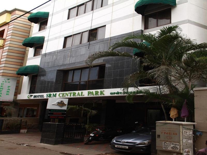 Hotel S R M Central Park Madrás Exterior foto